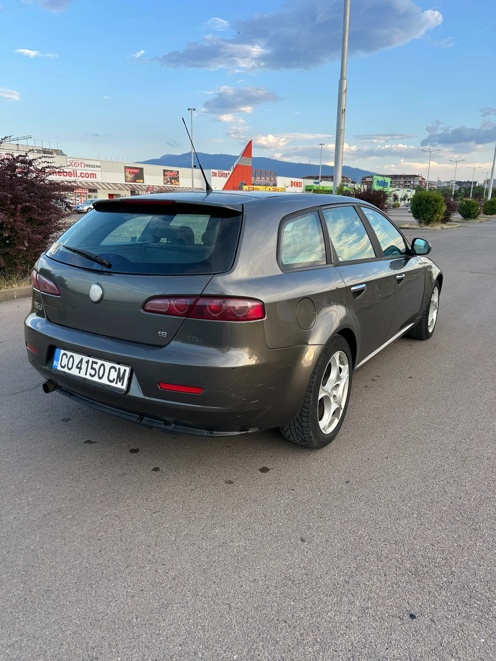 Alfa Romeo 159 1.9 JTD, снимка 4 - Автомобили и джипове - 55151892