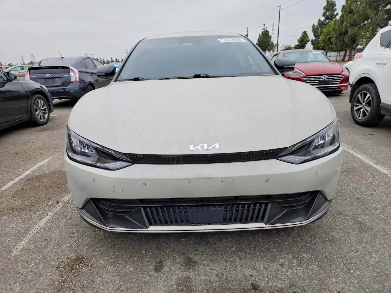 Kia EV6, снимка 5 - Автомобили и джипове - 55452445