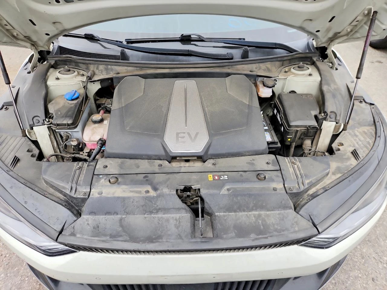 Kia EV6, снимка 11 - Автомобили и джипове - 55452445