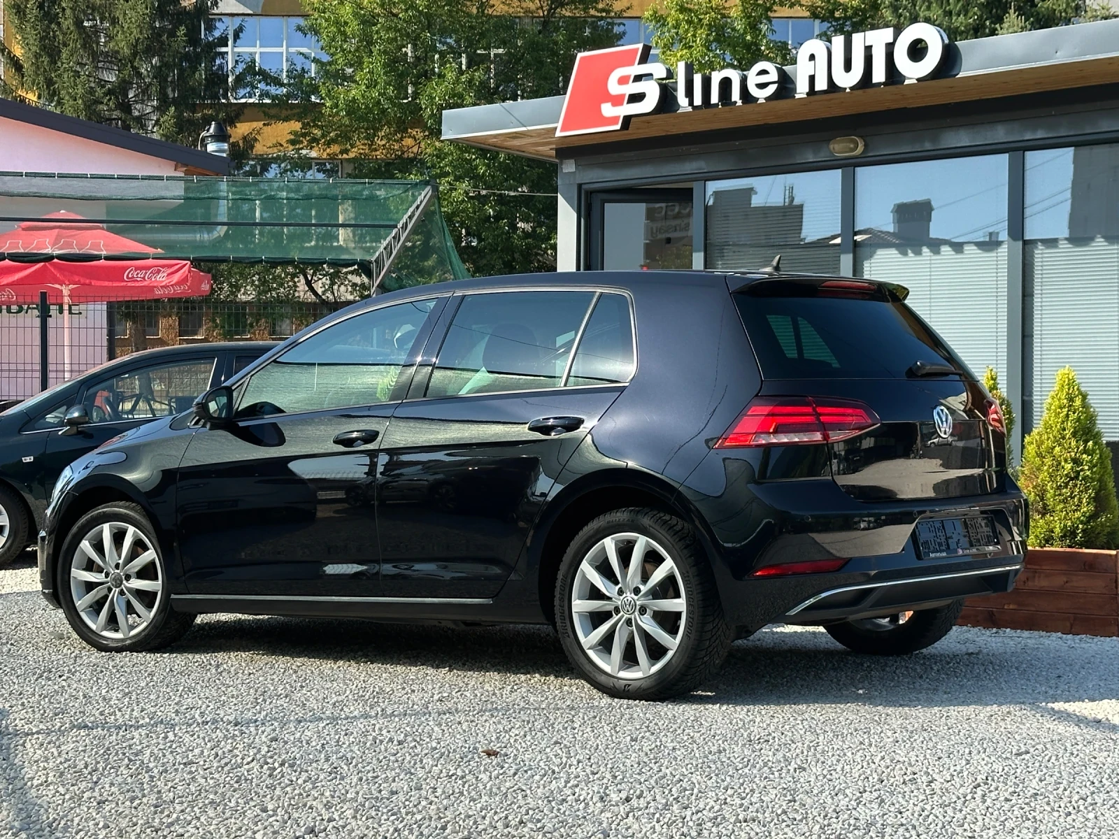 VW Golf JOIN* DSG* Led* Carplay* , снимка 3 - Автомобили и джипове - 55456992