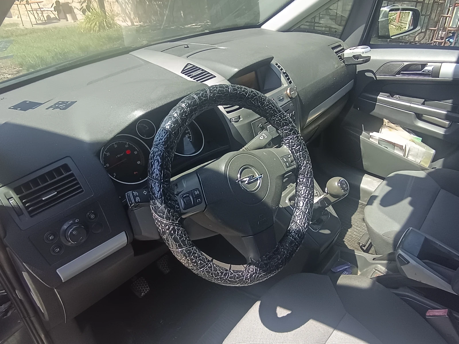 Opel Zafira 2005, снимка 11 - Автомобили и джипове - 55578973