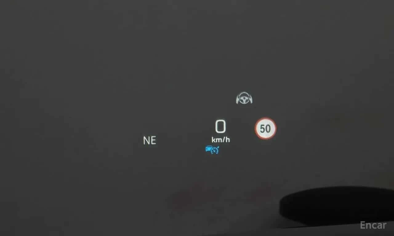 Mercedes-Benz E 450 4MATIC/360/DIS/HUD/BURMESTER/ОБДУХВАНЕ, снимка 17 - Автомобили и джипове - 55786934