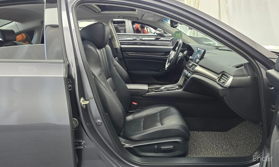 Honda Accord, снимка 12 - Автомобили и джипове - 56461407