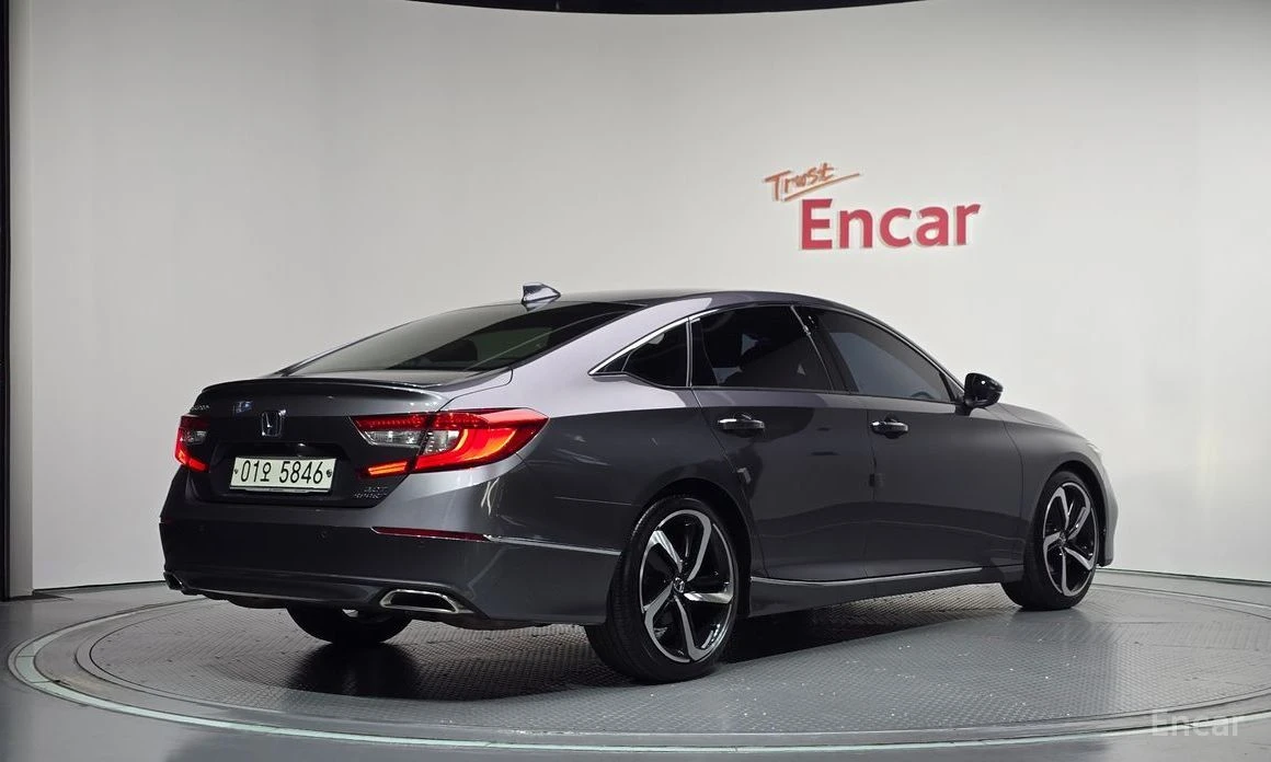 Honda Accord, снимка 2 - Автомобили и джипове - 56461407