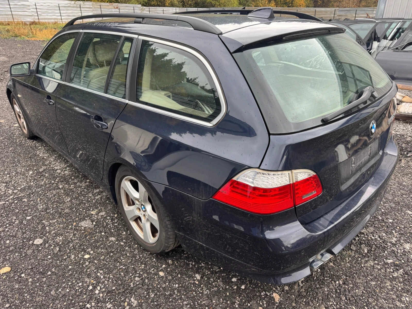 BMW 525, снимка 2 - Автомобили и джипове - 56605018
