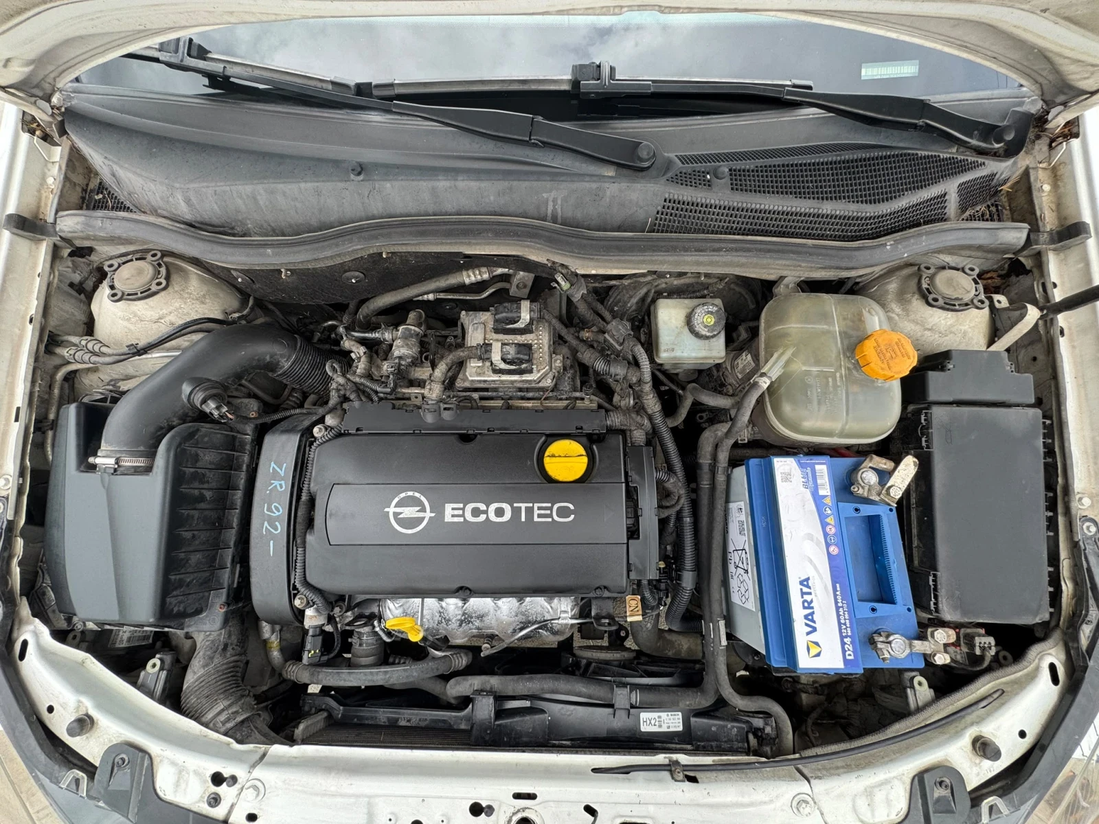 Opel Astra 1.6 бензин UNIKAT, снимка 17 - Автомобили и джипове - 56628228