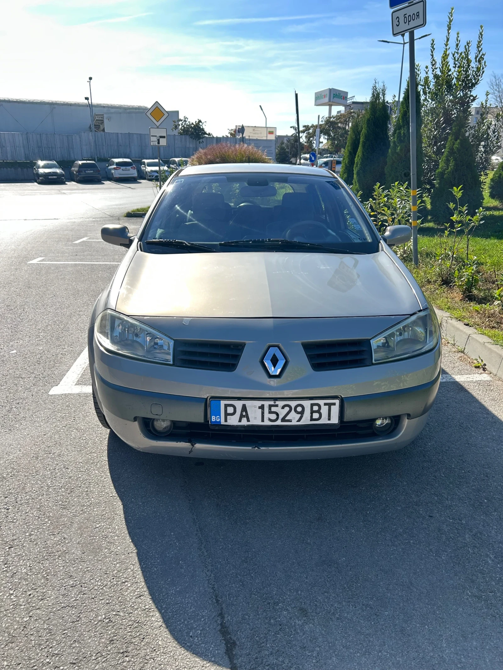 Renault Megane, снимка 4 - Автомобили и джипове - 56635364