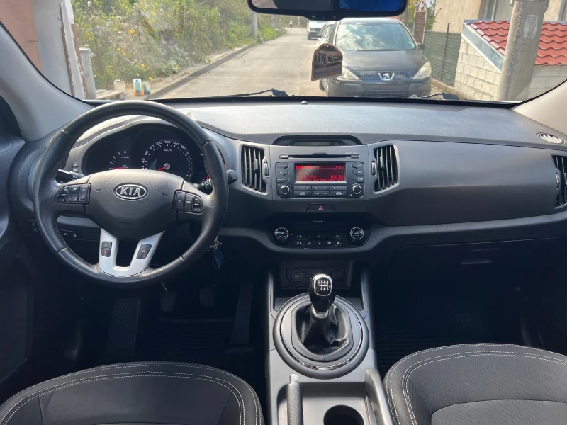 Kia Sportage 2.0 136 AWD 4x4, снимка 7 - Автомобили и джипове - 47730662