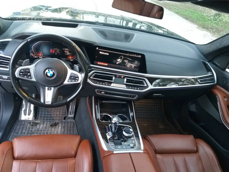 BMW X7 * 40i-XDrive* M-SPORT* SHADOW LINE* INDIVIDUAL* , снимка 11 - Автомобили и джипове - 53329571