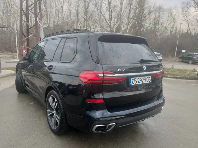 BMW X7 * 40i-XDrive* M-SPORT* SHADOW LINE* INDIVIDUAL* , снимка 4 - Автомобили и джипове - 53329571