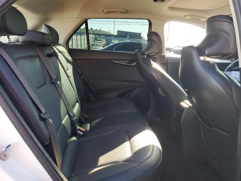 Kia Niro WAVE FWD, снимка 10 - Автомобили и джипове - 55057862