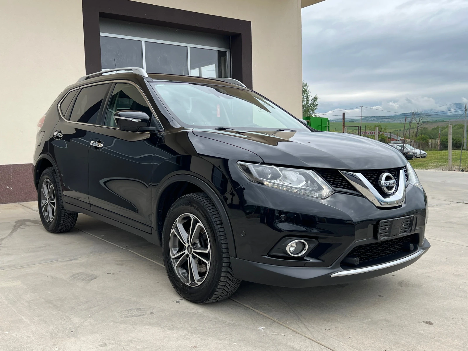 Nissan X-trail 2.0/177/4х4 - изображение 2