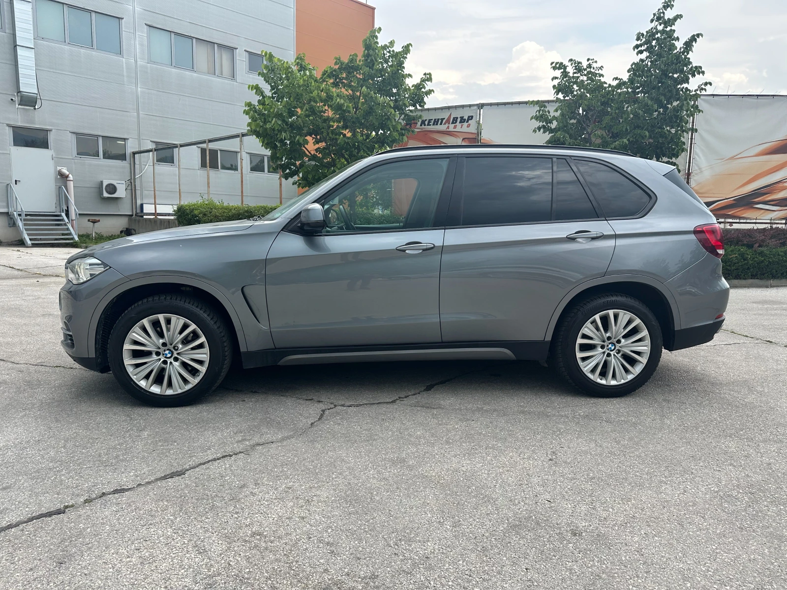 BMW X5 3.0d 313 к.с. - изображение 2