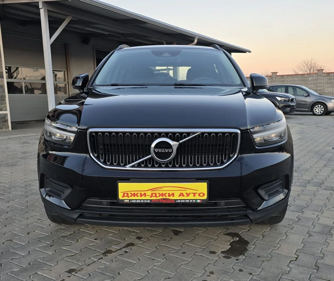 Volvo XC40 1.5T3  - изображение 2