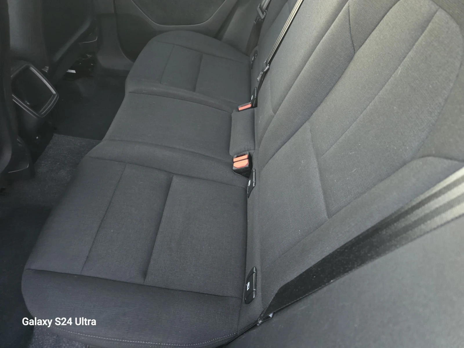 Volvo XC40 1.5T3  - изображение 10