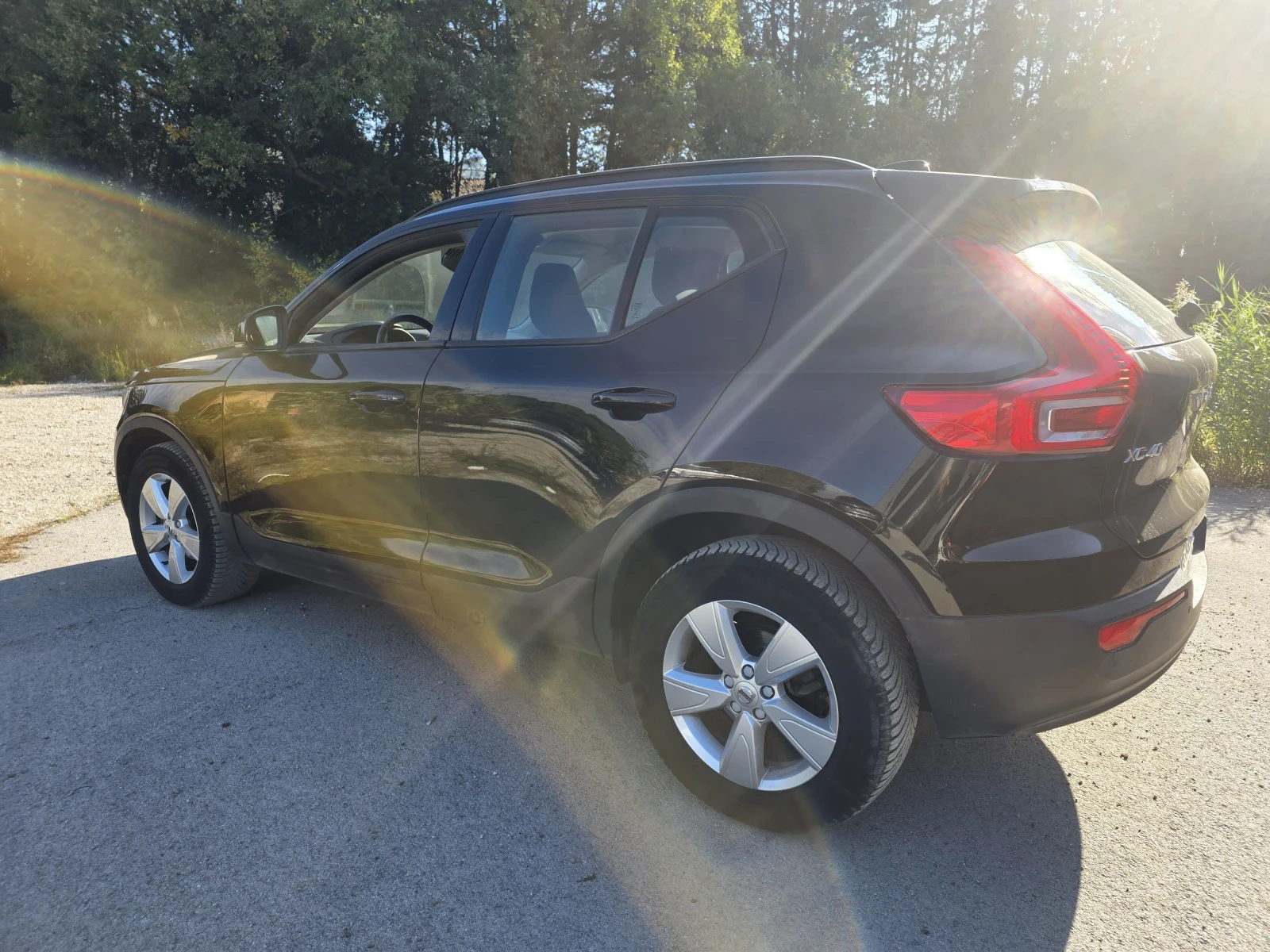 Volvo XC40 1.5T3  - изображение 4