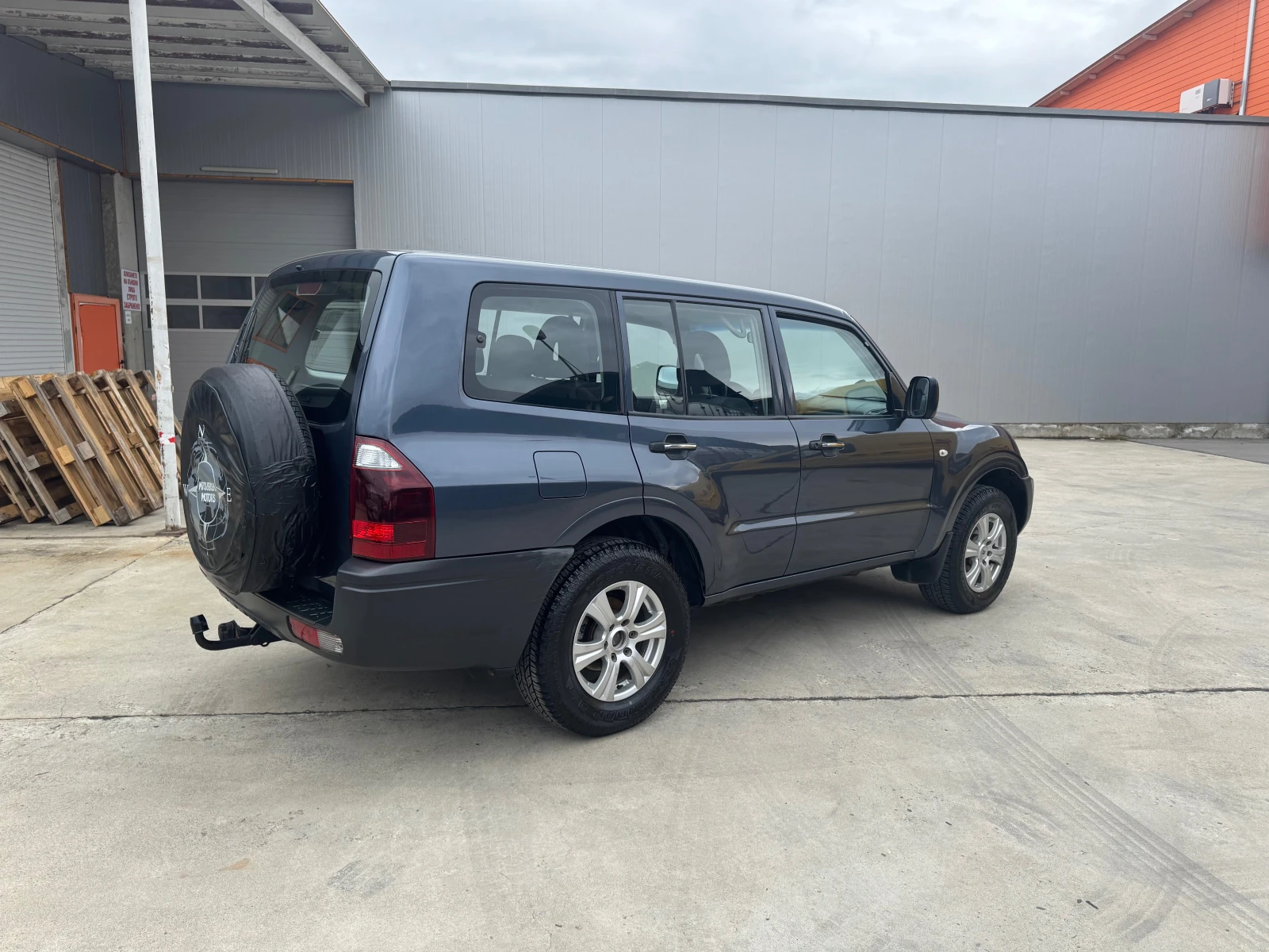 Mitsubishi Pajero, снимка 5 - Автомобили и джипове - 53952584