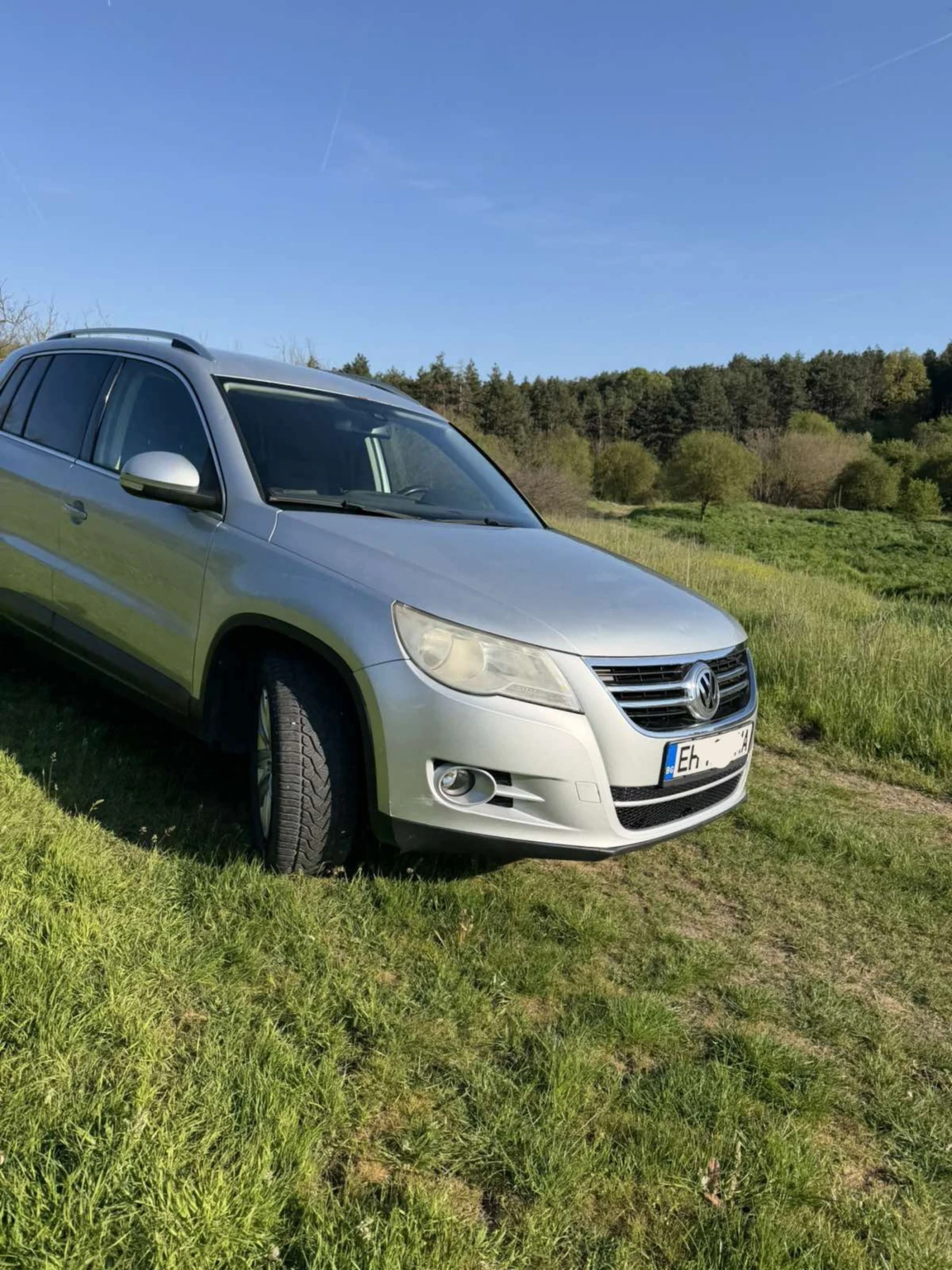 VW Tiguan 2.0 TDI 4 Motion, снимка 2 - Автомобили и джипове - 54322929