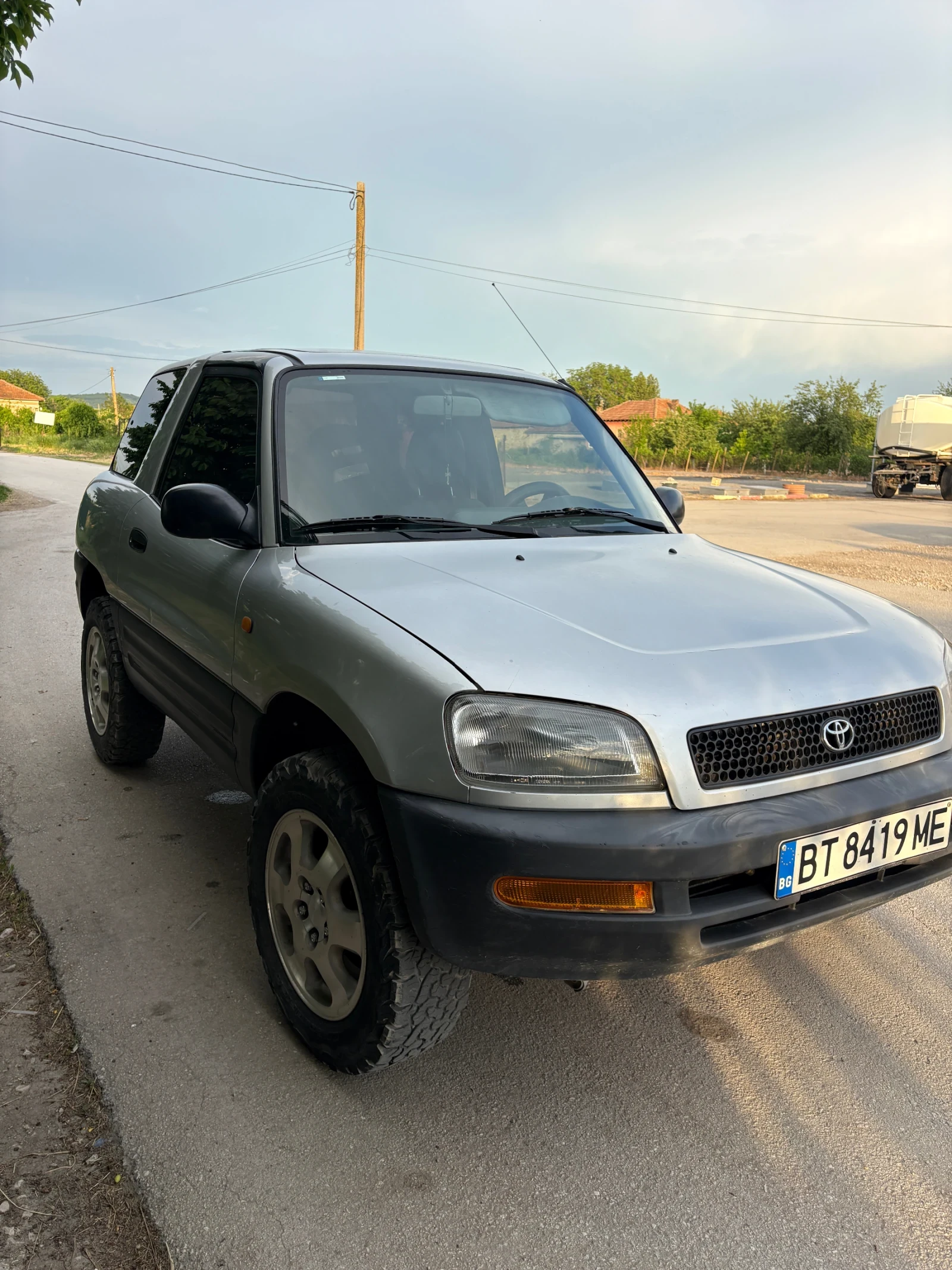 Toyota Rav4, снимка 3 - Автомобили и джипове - 54511630