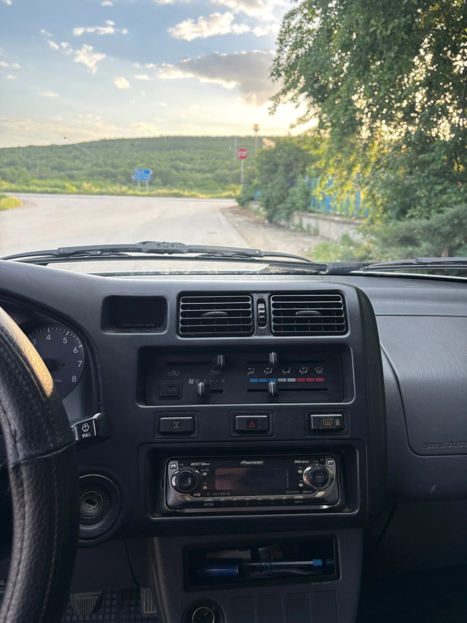 Toyota Rav4, снимка 10 - Автомобили и джипове - 54511630