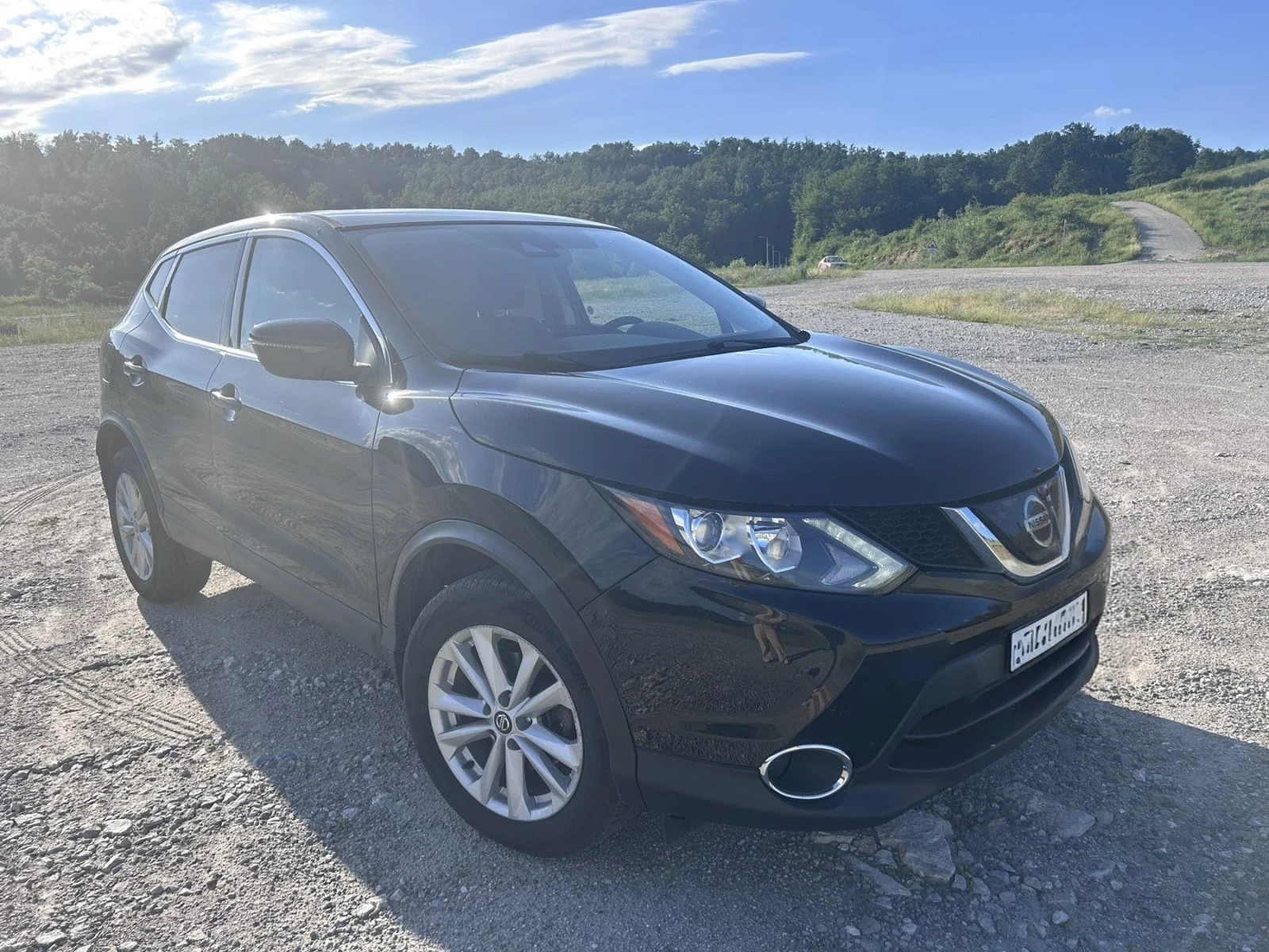 Nissan Qashqai Rogue Sport SV, снимка 2 - Автомобили и джипове - 54811563