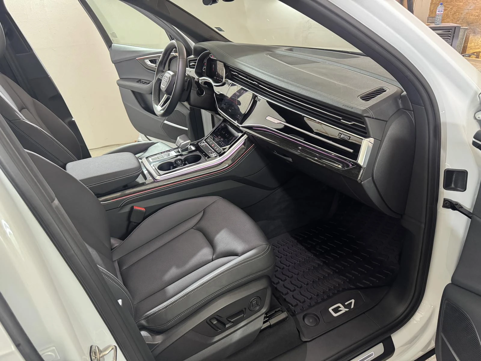Audi Q7 55 TFSI ЧИСТО НОВ!!!, снимка 16 - Автомобили и джипове - 55320466