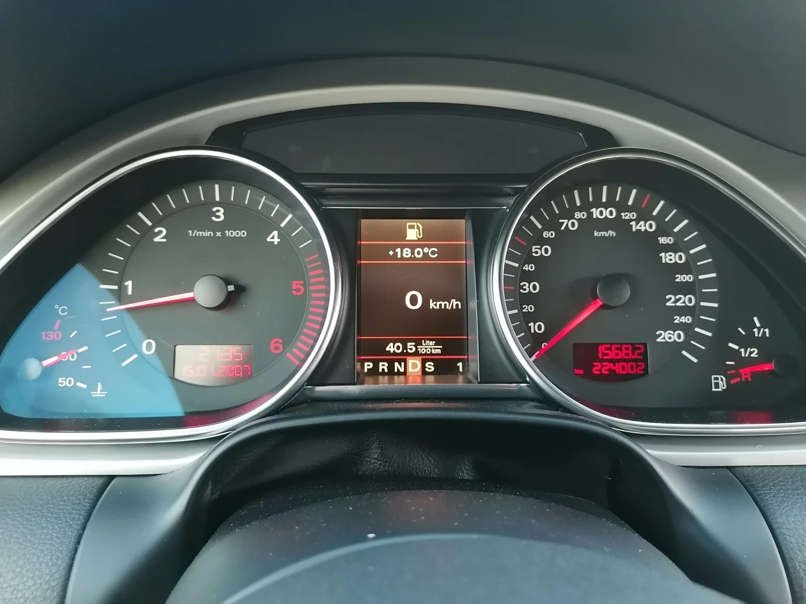 Audi Q7 4.2TDI/3xS-Line/7места/Сменени Вериги, снимка 16 - Автомобили и джипове - 55417244