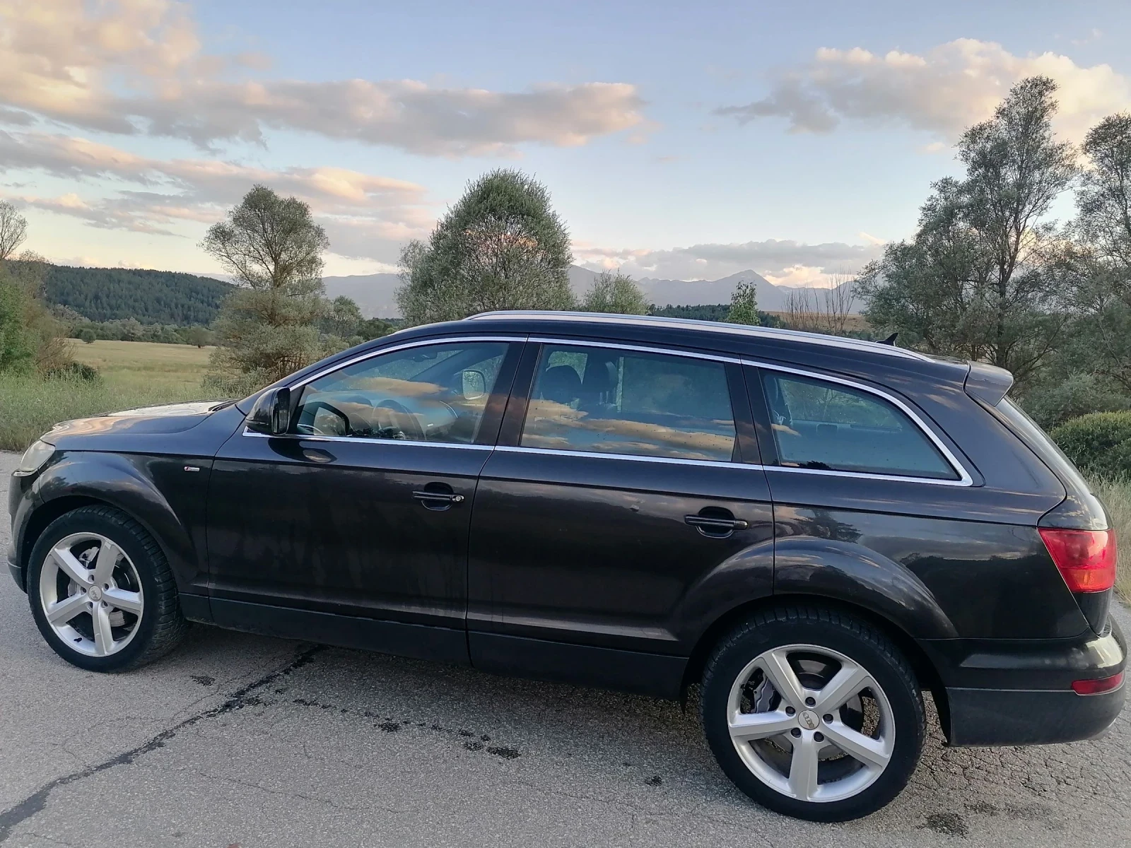 Audi Q7 4.2TDI/3xS-Line/7места/Сменени Вериги, снимка 8 - Автомобили и джипове - 55417244