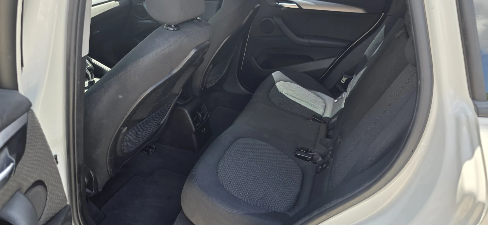 BMW X1  xDrive20i, 2.0 petrol, / 131 kW /, 178 к.с., снимка 4 - Автомобили и джипове - 55581922