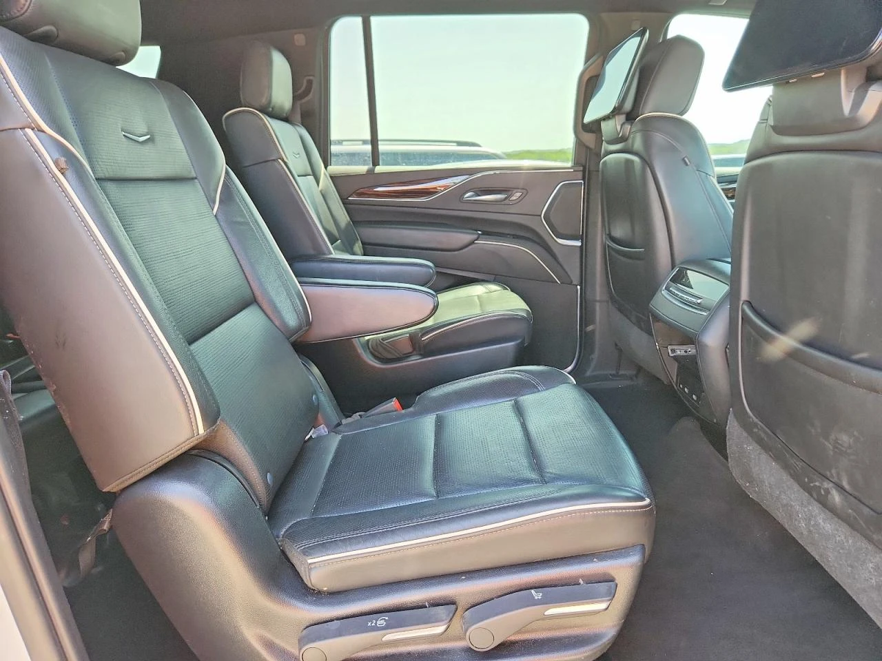 Cadillac Escalade | Mobile.bg � ����������� 11
