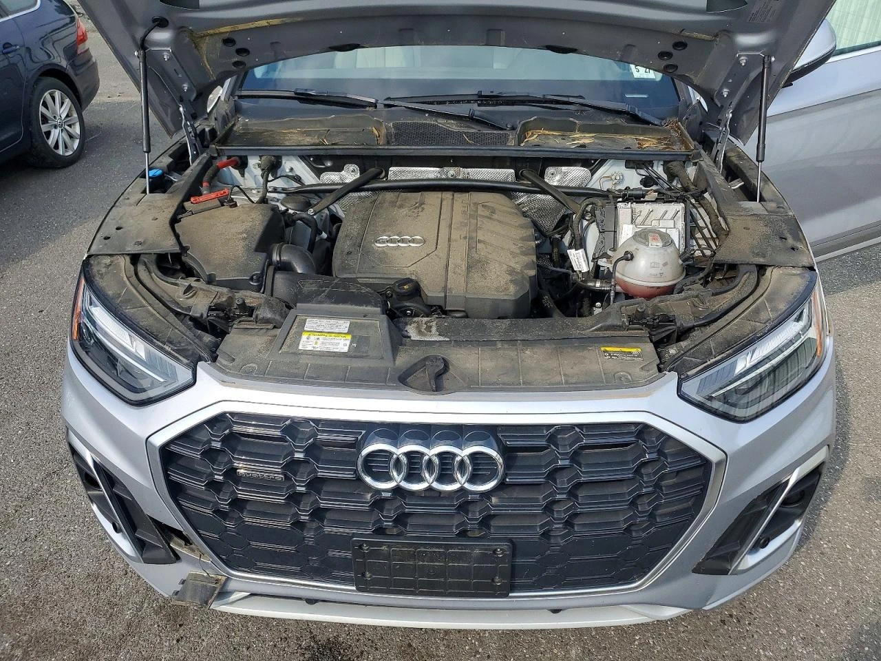 Audi Q5 2.0l Premium 45, снимка 11 - Автомобили и джипове - 55802604