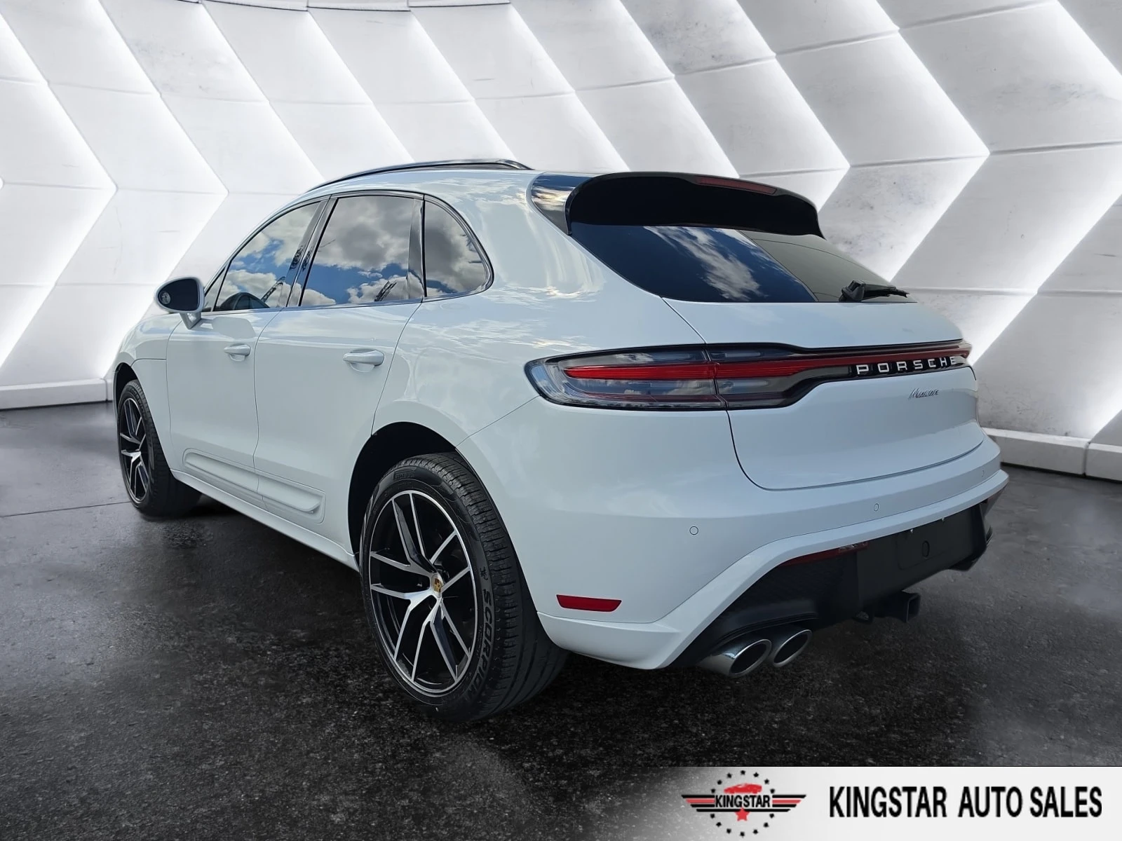 Porsche Macan  AWD / Bose / Matrix / Обдухване / Carfax , снимка 10 - Автомобили и джипове - 55967560