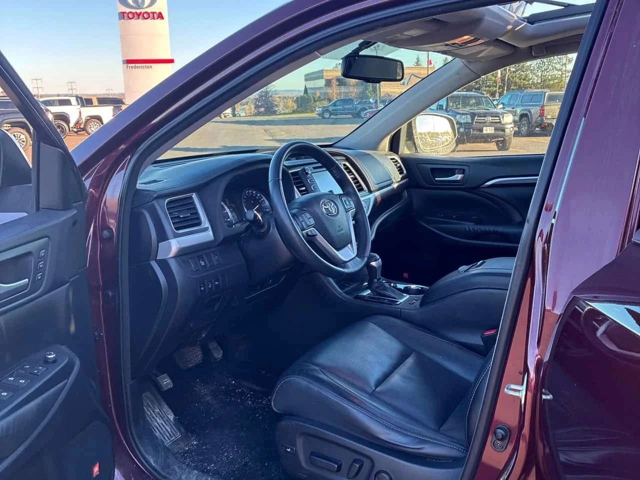 Toyota Highlander, снимка 5 - Автомобили и джипове - 56716756