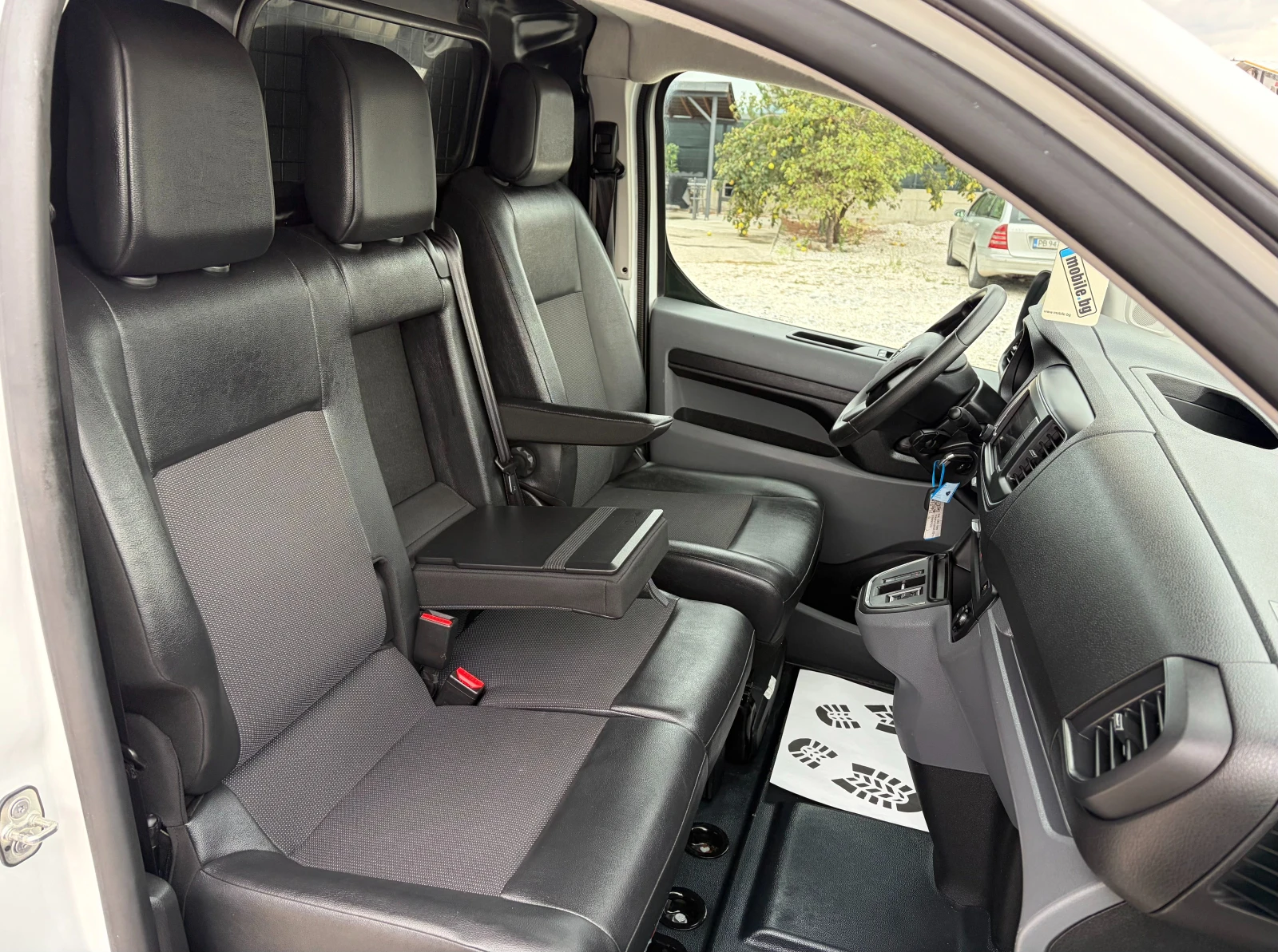 Toyota Proace Max 75kWh, снимка 12 - Бусове и автобуси - 56281780