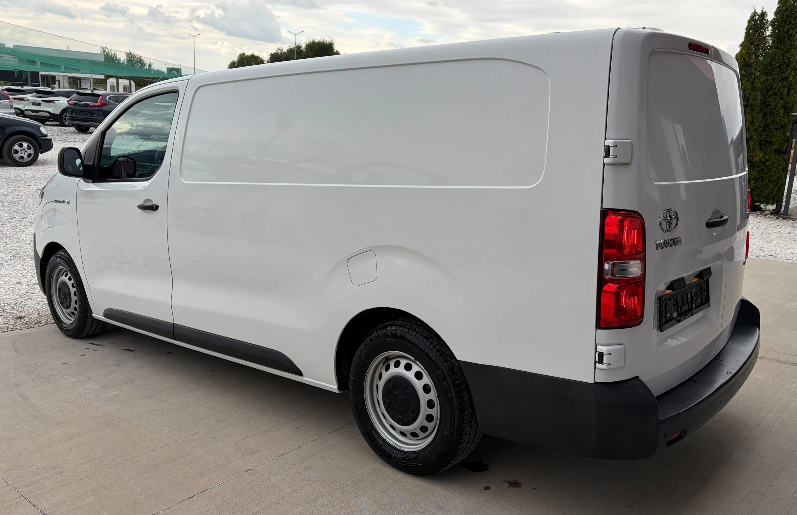 Toyota Proace Max 75kWh, снимка 6 - Бусове и автобуси - 56281780