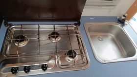 Каравана Caravelair 520, снимка 8