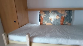 Каравана Caravelair 520, снимка 13