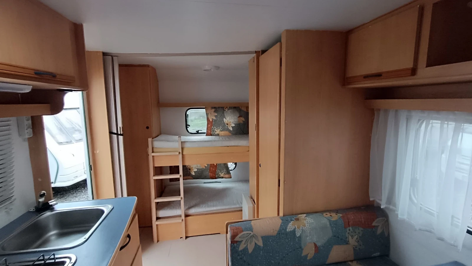 Каравана Caravelair 520 с форселт  - изображение 7