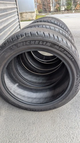 Гуми Летни 235/45R18, снимка 4