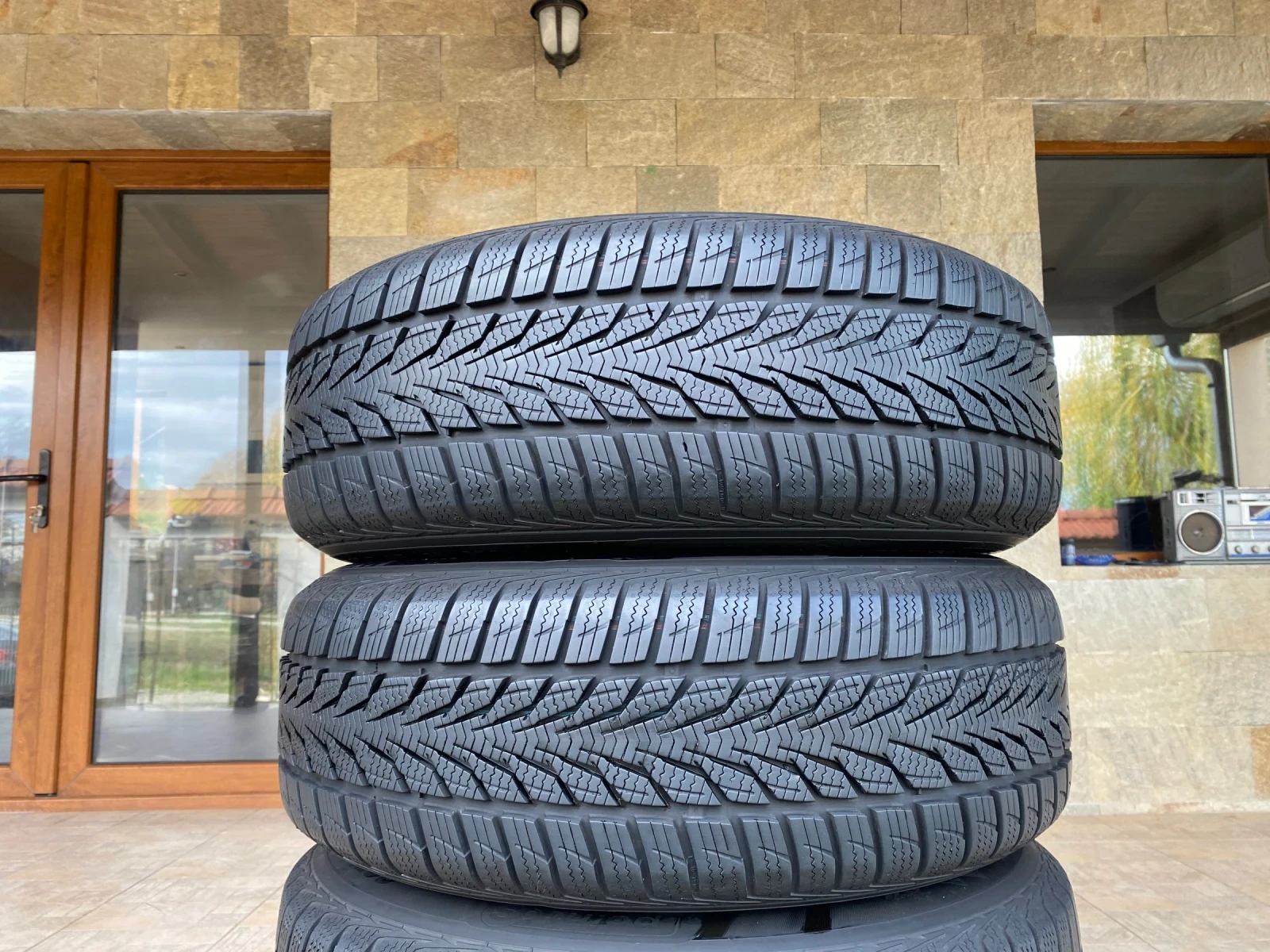 ���� � ������ 205/60R16 �� VW Touran | Mobile.bg � ����������� 10