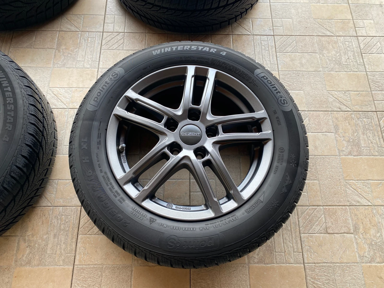 ���� � ������ 205/60R16 �� VW Touran | Mobile.bg � ����������� 3