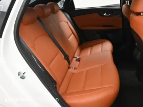 Kia K3 1.6 Prestige, снимка 12