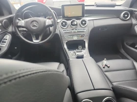 Mercedes-Benz C 300 АМГ ПАКЕ/ 4matic/CARFAX /ФИНАНСИРАНЕ, снимка 10