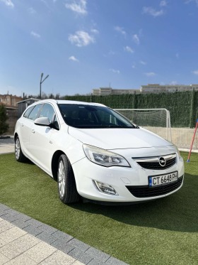 Opel Astra CDTI COSMO, снимка 4 - Автомобили и джипове - 45403857