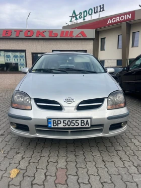  Nissan Almera tino