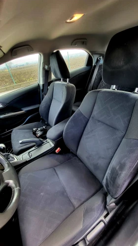 Honda Civic 1.8 спорт 142кс. - 8100 € / 15842.22 лв. - 13575995 10