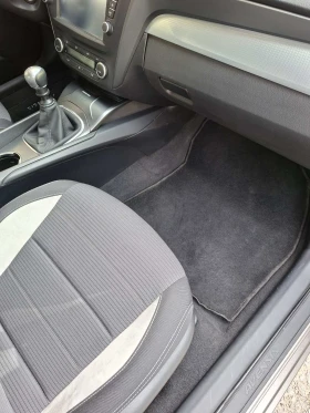 Toyota Avensis | Mobile.bg � ����� ������ 9