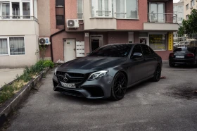 Mercedes-Benz E 63 AMG ПЪРВОНАЧАЛНА/PERFORMANCE/ГАРАНЦИЯ/Carbon/Alcantara