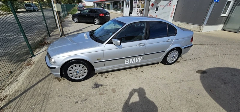 BMW 320, снимка 2 - Автомобили и джипове - 47294464