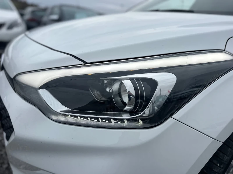 Hyundai I20 1.0 i, снимка 17 - Автомобили и джипове - 47983456